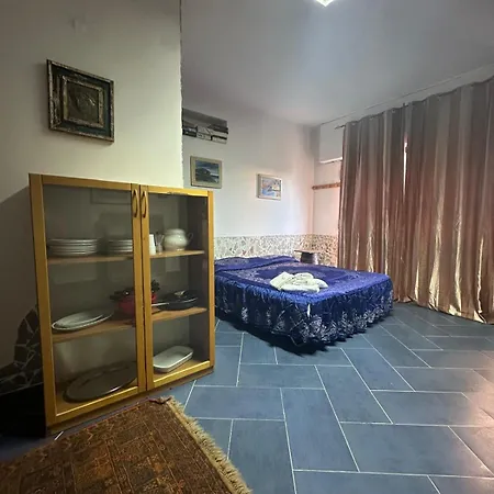 Monolocale Vacanze Четраро