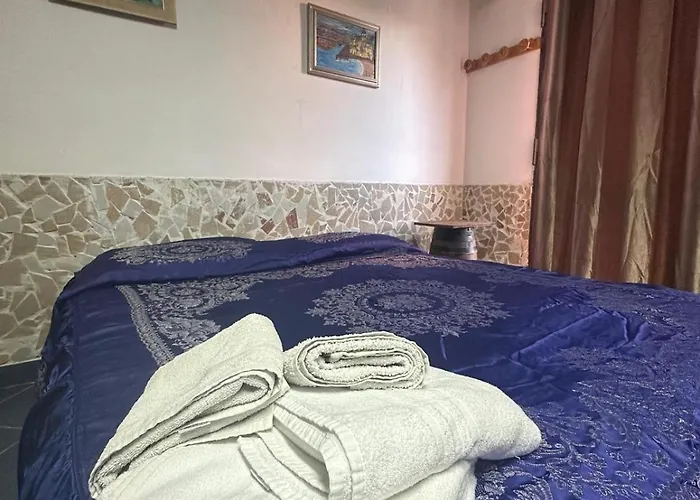 招待所 Monolocale Vacanze 切特拉罗